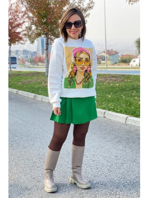 Zincir Aksesuarlı Yan Pileli Etek