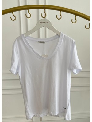 V Yaka Basic T-Shirt