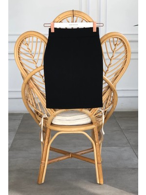 Beli Lastikli Çelik Örme Kalem Etek