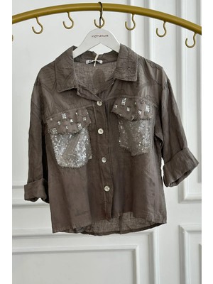 Pul Detaylı Saçaklı Çift Cepli Keten Gömlek