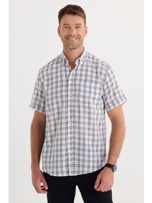 Tudors Erkek Regular Fit Klasik Kesim Oversize %100 Pamuk Keten Doku Cepli Kareli Kısa Kollu Düğmeli Yaka Gömlek