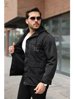 Bermuda Erkek Suya ve Rüzgara Dayanaklı Kapüşonlu Yağmurluk Rüzgarlık