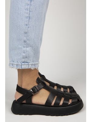 Manijero Rosa Kadın Deri Tokalı Siyah Sandalet