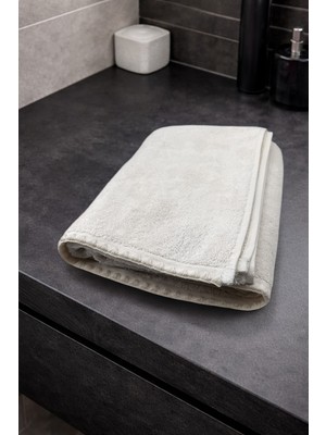 Türkühome Krem Istiridye Dikişli %100 Pamuk Yumuşak Dokulu Yüksek Su Emici 2'li Banyo Havlu SETI|50X90-70X130