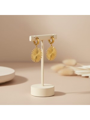 Allivo Altın Renk Güneş Form Sallantılı Çelik Küpe