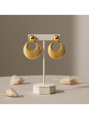 Allivo Altın Renk Dalgalı Form Sallantılı Çelik Küpe