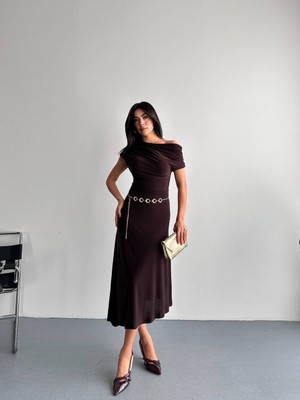 Cemo Kadın Omzu Açık Drapeli Midi Elbise