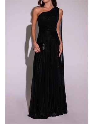 Neşeli Butik Kadın Siyah Tek Omuz Pilise Detaylı Simli Tül Kumaş Abiye Elbise NBSWLL16