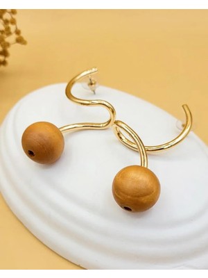 Nevoka Meşe Ahşap Küre Detaylı Gold Helezon Küpe