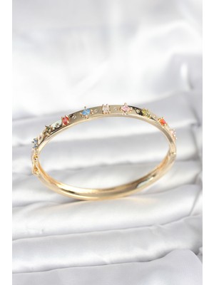 Zenvia Pirinç Gold Renk Zirkon Taşlı Kelepçe Bileklik - TJ-BB8087