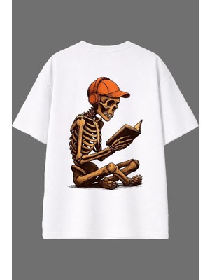 Vsrn Kitap Okuyan Iskelet Tasarım Arka Baskılı Beyaz Oversize T Shirt
