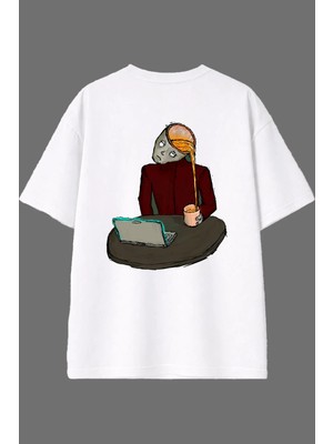 Vsrn Yorgunluktan Bayılmış Tasarım Arka Baskılı Beyaz Oversize T Shirt