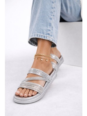 Slipcat Hasır Dokulu Çapraz Örgülü Bantlı Taş Detaylı Kadın Terlik