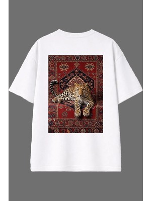 Vsrn Etnik Halı Leopar Tasarım Arka Baskılı Beyaz Oversize T Shirt