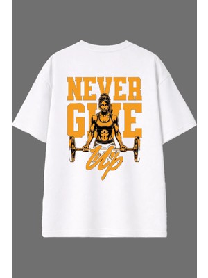 Vsrn Never Give Up Tasarım Arka Baskılı Beyaz Oversize T Shirt