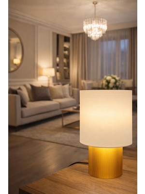 Piccomino Urban Loft Serisi: Dikey Hatlı Silindir Abajur - Her Ortama Uygun Modern Aydınlatma