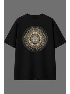 Vsrn Etnik Yuvarlak Halı Tasarım Arka Baskılı Siyah Oversize T Shirt