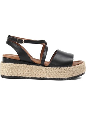 Celal Gültekin Kadın Siyah Hasır Tabanlı Deri Sandalet