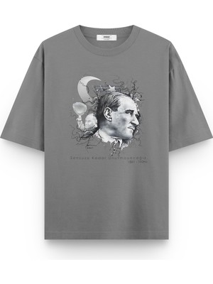 Overoz Atatürk Baskılı Yarı Oversize Oversize Unisex T-Shirt 1236