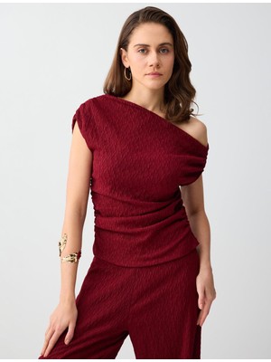 Jimmy Key Bordo Dar Kesim Tek Omuz Asimetrik Yaka Örme Bluz