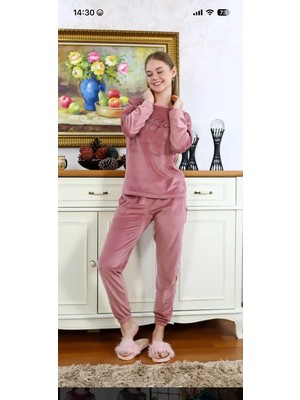 Nivene KADİFE PİJAMA TAKIMI GÜL KURUSU