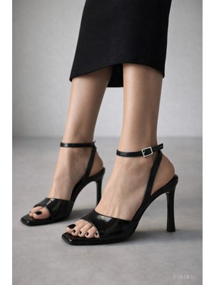 Firibu Kadın Açık Burun Bilekten Bantlı Ince Topuklu Abiye Klasik Şık Sandalet Ayakkabı Tokalı