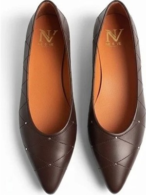 Ne&Ve Shoes Kahve Deri Çapraz Dikiş Detaylı Pimli Kadın Sivri Burun Babet