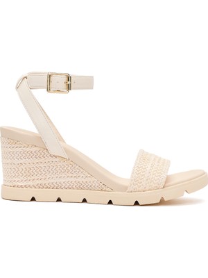 Derimod Kadın Ten Bilekten Tokalı Dolgu Topuklu Hasır Sandalet 26SFE4814M7