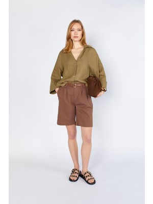 Tena Kadın Kahve Beli Kemerli Licralı Gabardin Midi Şort