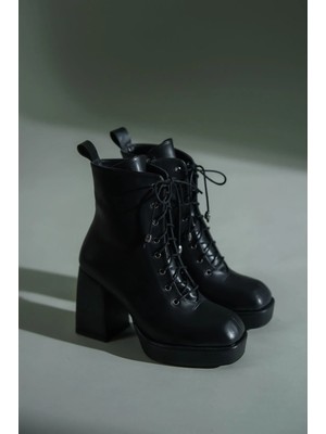 Ayakkabı Ateşi Siyah Cilt Bağcıklı Tasarım Topuklu Kadın Ayakkabı Ribel