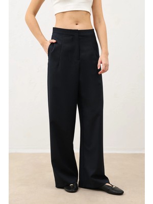 Antioch Lacivert Pensli Geniş Paça Kadın Pantolon