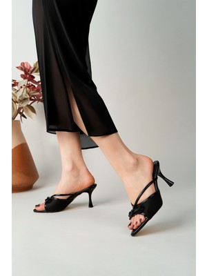 MARSHETTA Lorina Siyah Keten Fiyonk Detaylı Kadın Ince Topuklu Sandalet Terlik