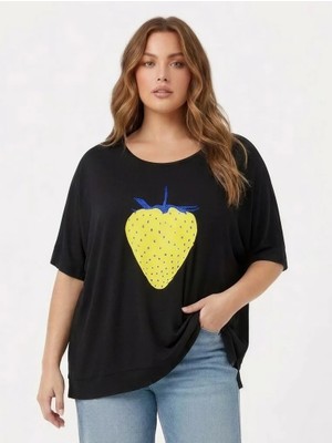 Rmg Çilek Desenli Taş Işlemeli Büyük Beden Tişört Siyah