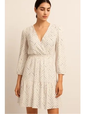 Aclassics Kadın Krem Kruvaze Etekleri Kiloş Fırfırlı Uzun Kol Elbise