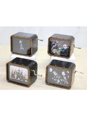 Urfakent Demon Slayer Müzik Kutusu - 6x6 cm Ahşap Oyma Nostaljik Çevirmeli Melodi Kutusu