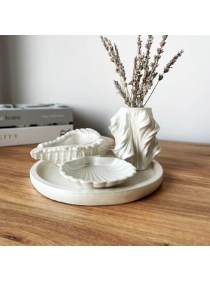 Dalgalı Desenli Dekoratif Mini Vazo| Inci Rengi | Döküm Seramik Tozu | El Boyaması