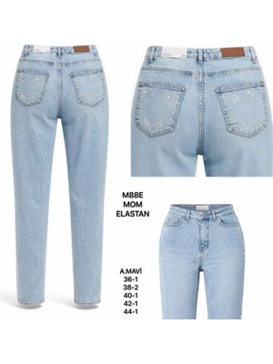 Miss Poem Kadın Açık Mavi Yüksek Bel Arka Cep Taş Detaylı Mom Fit Jean Pantolon