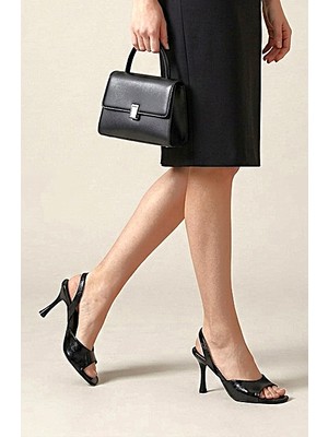 Gökhan Talay Viona Esnek Yumuşak Kaymaz Taban (8 Cm) Siyah Rugan Kadın Topuklu Ayakkabı