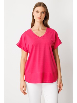 On Kadın Büyük Beden V Yaka Parçalı T-Shirt 71476 Fuşya
