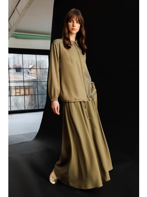 Micca %100 Doğal Lyocell Maxi Dökümlü Soft Kumaş Step File Garni Detaylı Ceket ve Etek Kombinli Takım-Haki