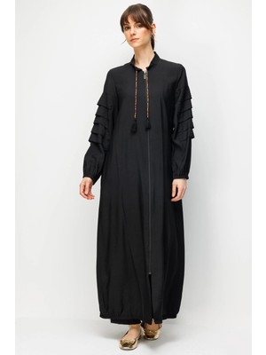 Micca Goldy %85 Lyocell Soft Kumaştan Kat Kat Aller Parçalarla Süslü Kol Elişi Kolye Detaylı Özel Ferace-Siyah