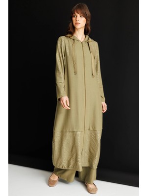 Micca Fenıx Özel Desen Soft Kumaş ve Düz Ipekçe Garnili Aksesuarlı Zamansız Kap Ferace-Haki