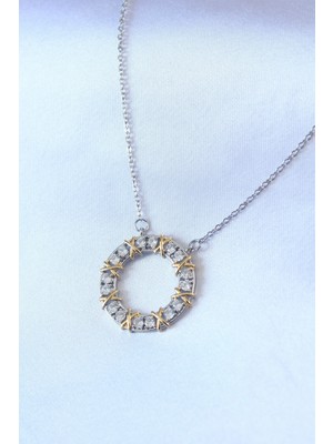 Nexgen 316L Çelik Gümüş Renk Zirkon Taşlı Gold Detay Xoxo Kadın Kolye