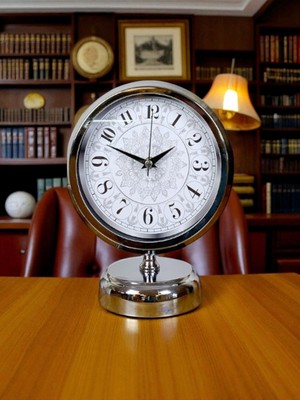 Urfakent Pure Elegance 25 x 20 cm Metal Desenli Masa Saati