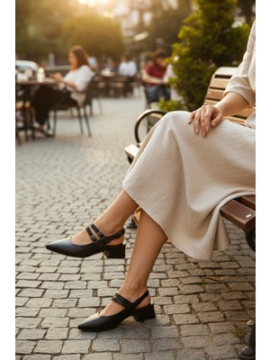 Enoch Kadın Sivri Burun Çift Bantlı Alçak Kalın Topuklu Arkası Açık Ayakkabı