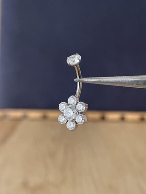Rupen Kraft %100 G23 Titanyum Ful Zirkon Taşlı Çiçek Model Işıl Işıl Titanyum Göbek Piercingi