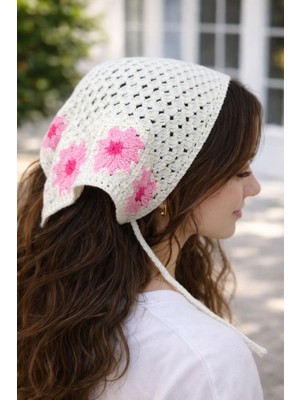 Emk Shop Soft Blossom Desenli Örgü Bandana