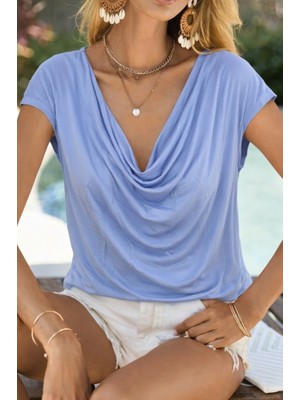 Buğrahayalin Kadın Kısa Kollu Degaje Yakalı Viskon Bluz