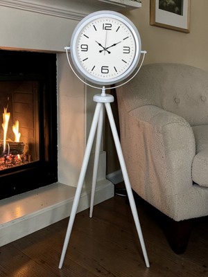 ForWhat Büro Ev Ofis Dekoru Için Ayaklı Beyaz Modern Stil Tripod Saat