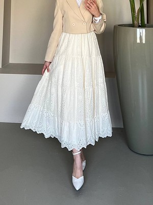Moda Morfo Fisto İşlemeli Katlamalı Etek -Beyaz